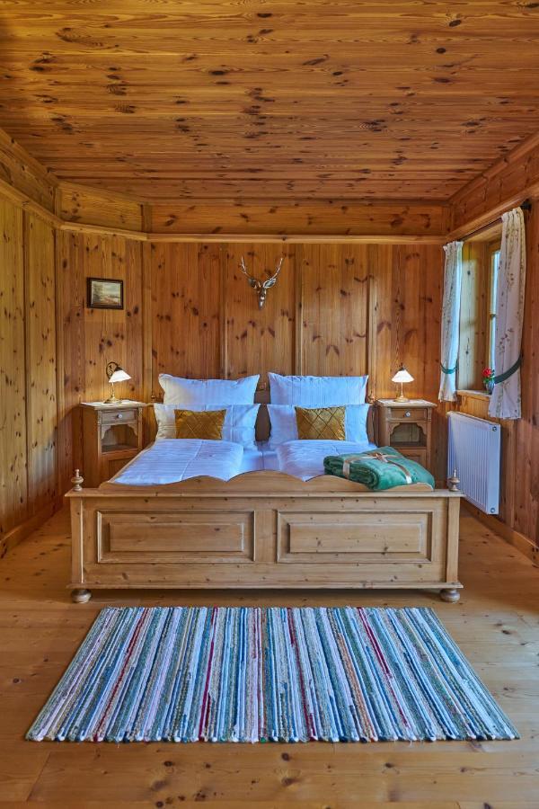 Ewinger Lodge Bad Goisern am Hallstättersee Exterior foto